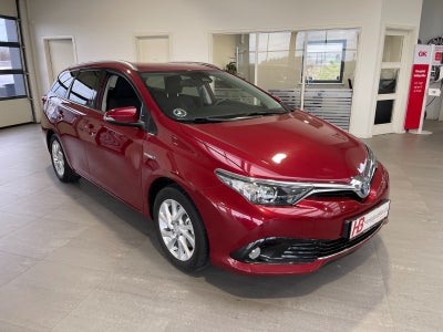 Toyota Auris 1,8 Hybrid H2 Comfort Touring Sports CVT 5d
