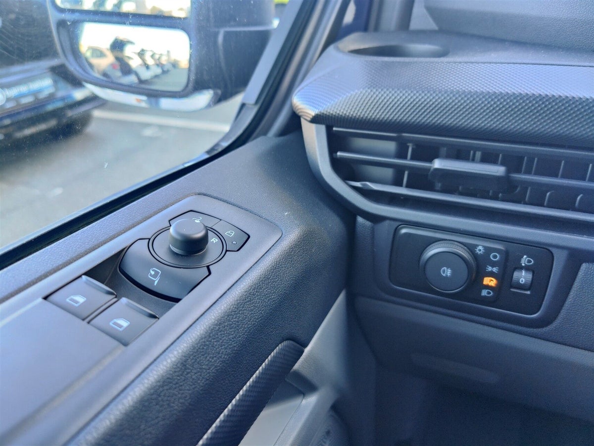Ford E-Transit Custom 320S Trend billede 8
