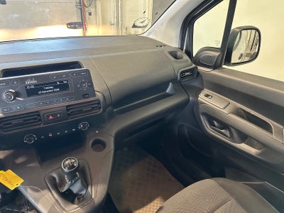 Opel Combo D 75 Essentia L1V1