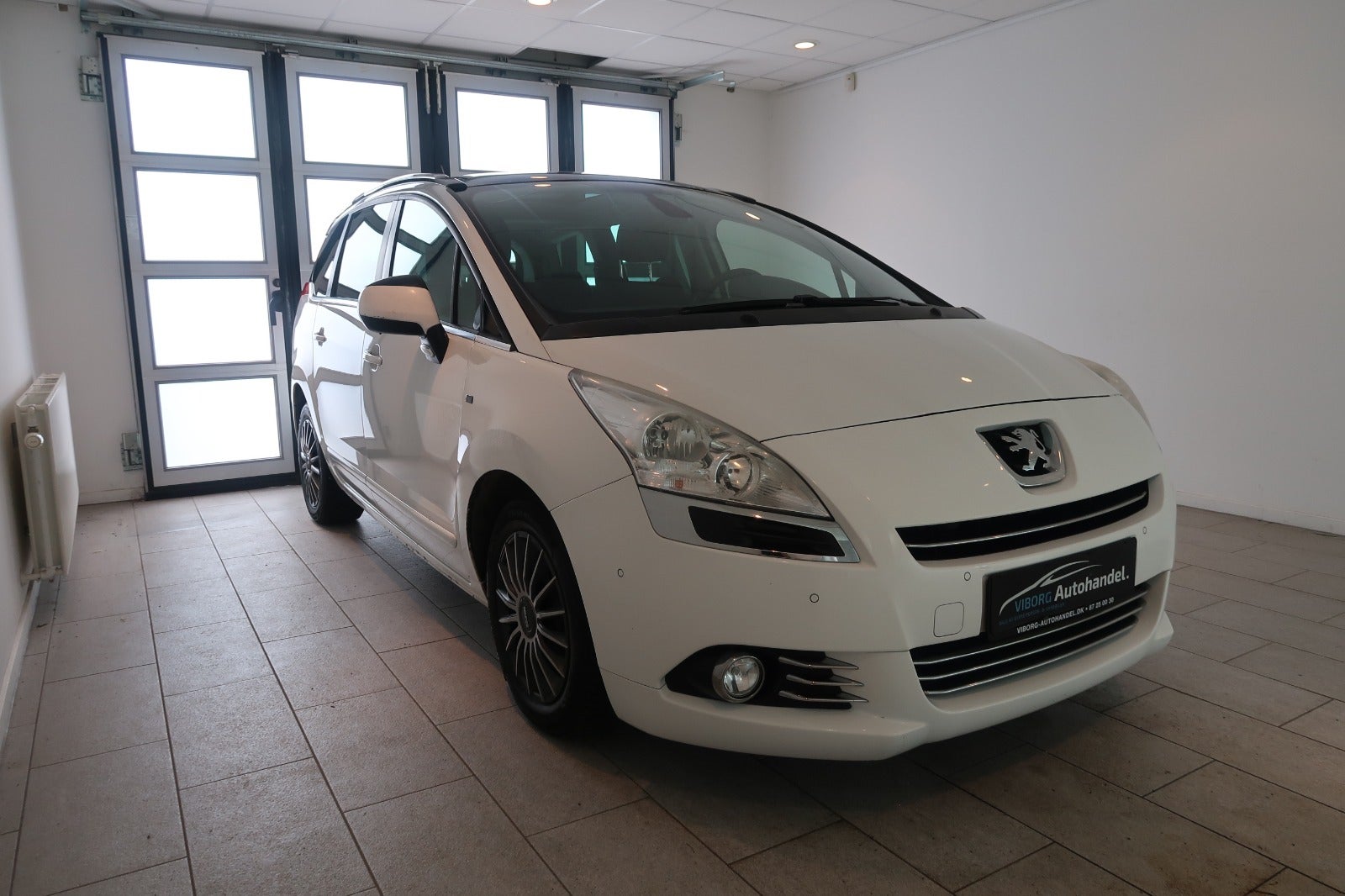 Peugeot 5008 2013