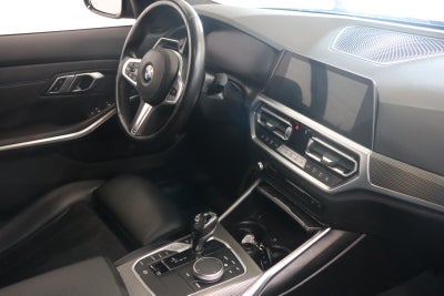 BMW 330e Touring M-Sport aut.