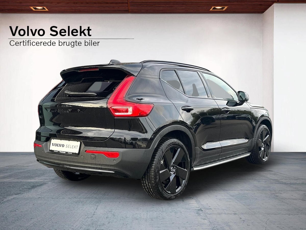 Volvo EX40 Extended Range Black Edition billede 2