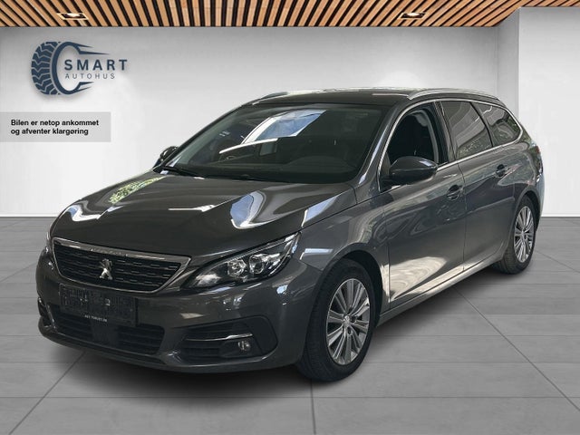 Peugeot 308 1,2 e-THP 130 Allure Sky SW