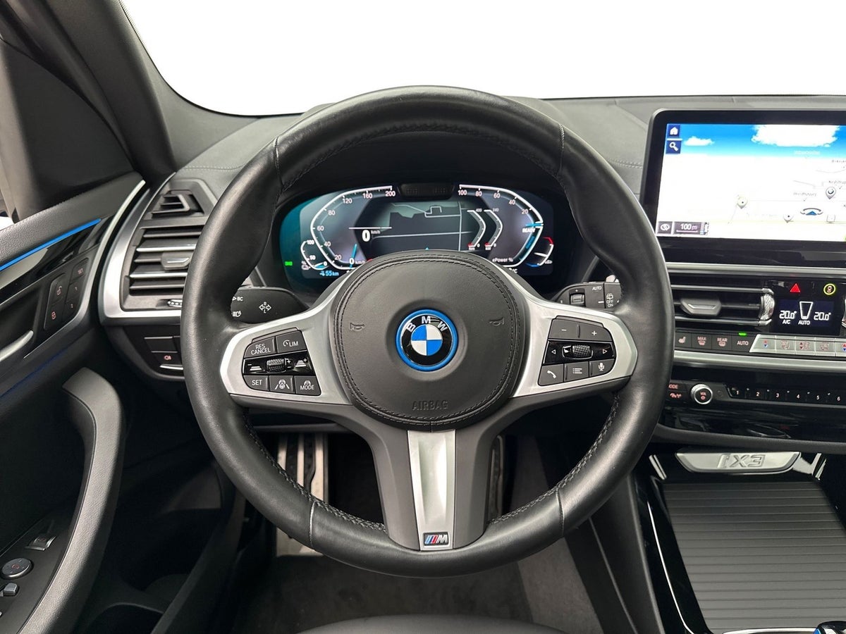 BMW iX3 Charged M-Sport billede 9