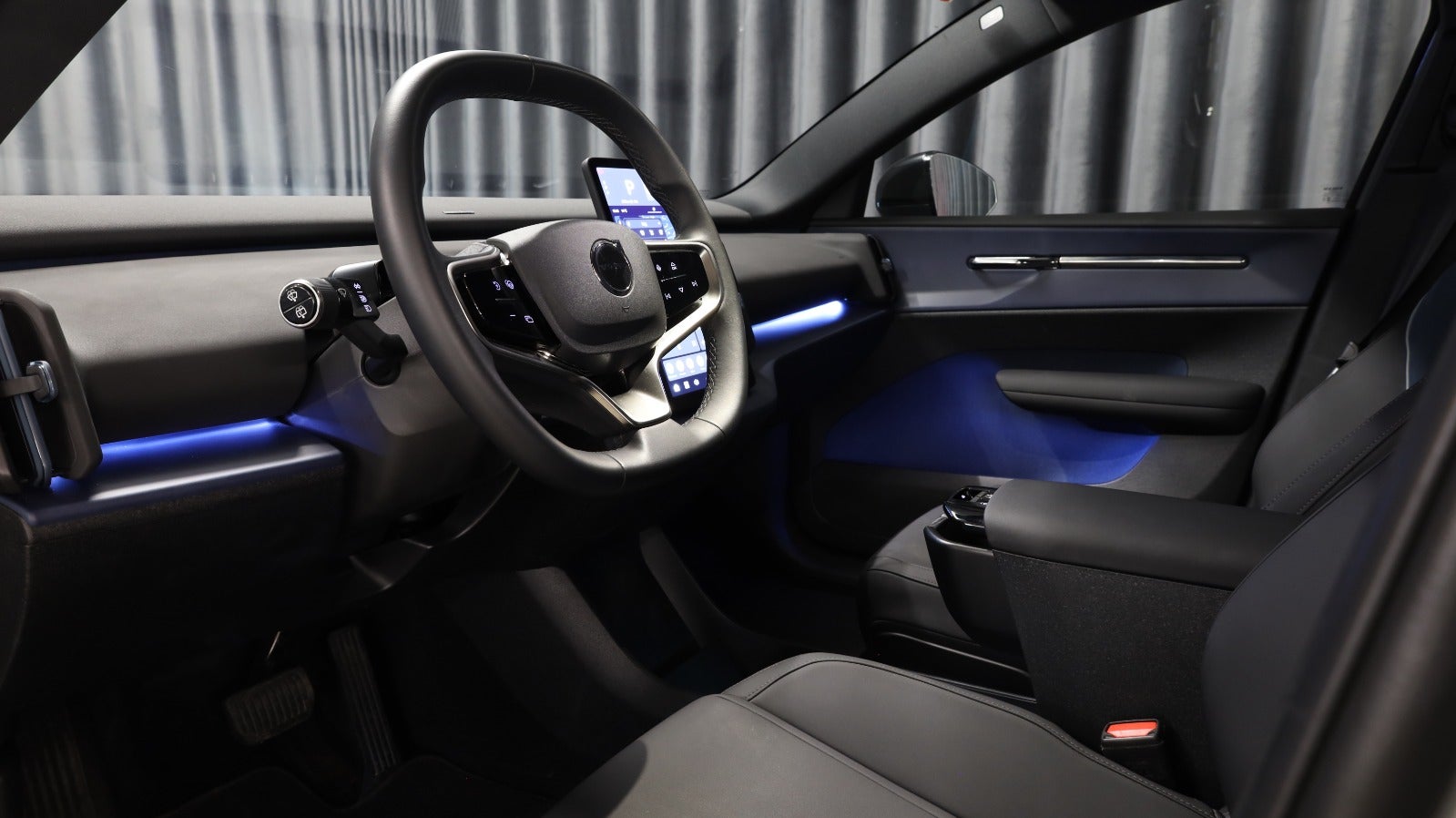Volvo EX30 Extended Range Plus