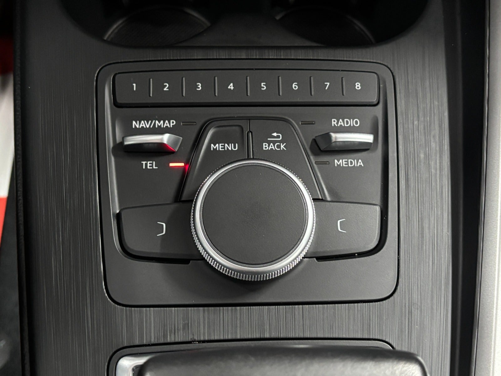 Billede af Audi A4 40 TFSi Prestige S-tr.