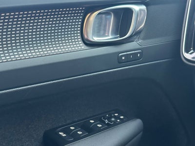 Volvo XC40 P6 ReCharge Plus
