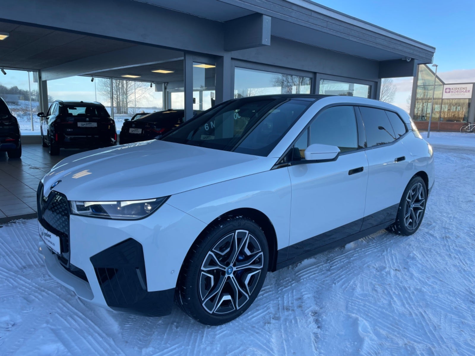 Bmw Ix Xdrive40 Fully Charged Sport