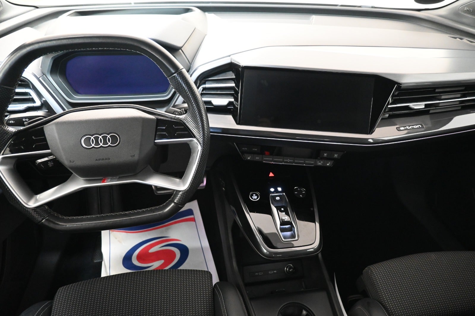Audi Q4 e-tron Attitude S-line Sportback