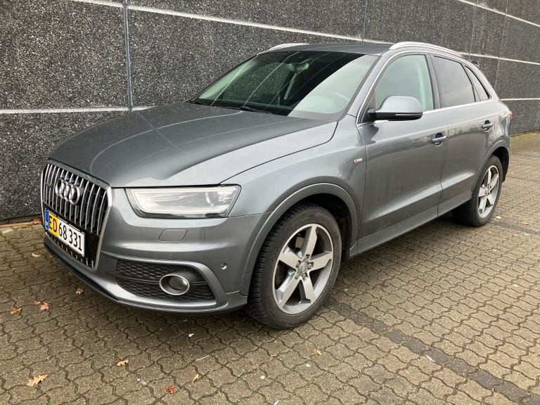 Audi Q3 TFSi 211 quattro S-tr. Van