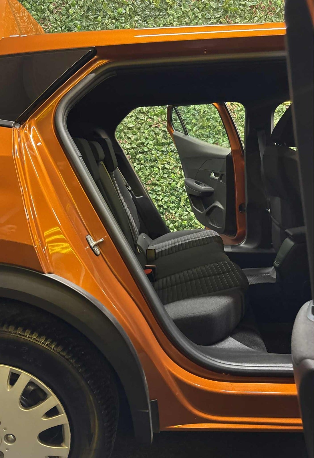 Billede af Peugeot e-2008 50 Active