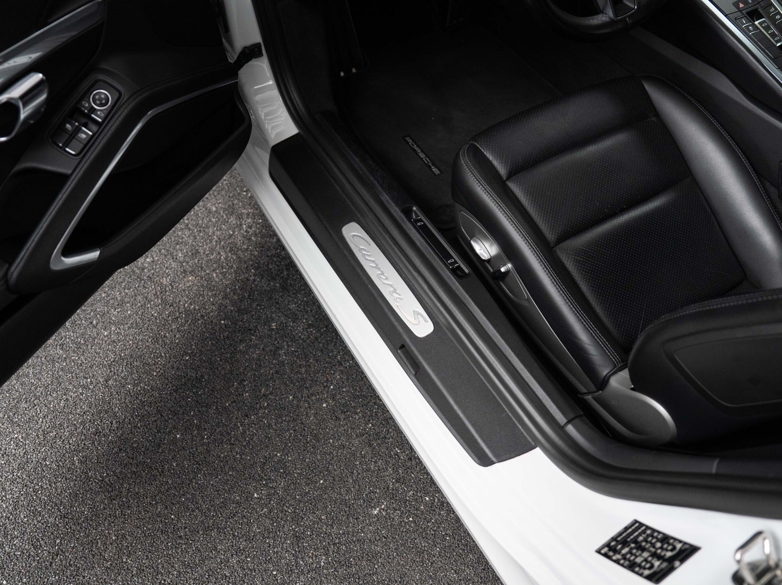 Gallery image 10 of 19