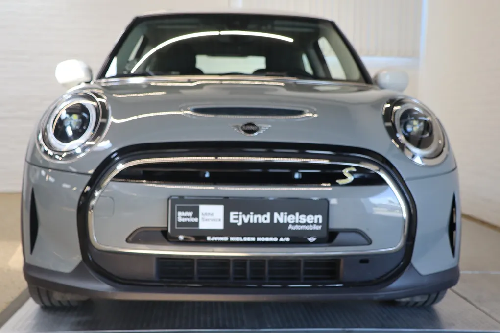 MINI Cooper SE Classic Trim