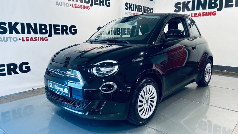 Fiat 500e Action