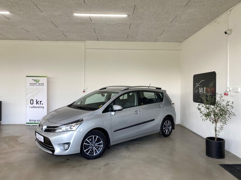 Toyota Verso VVT-i T2 Vision 7prs