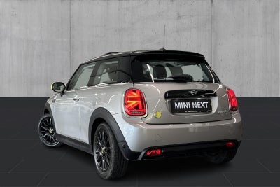 MINI Cooper SE Essential - 2