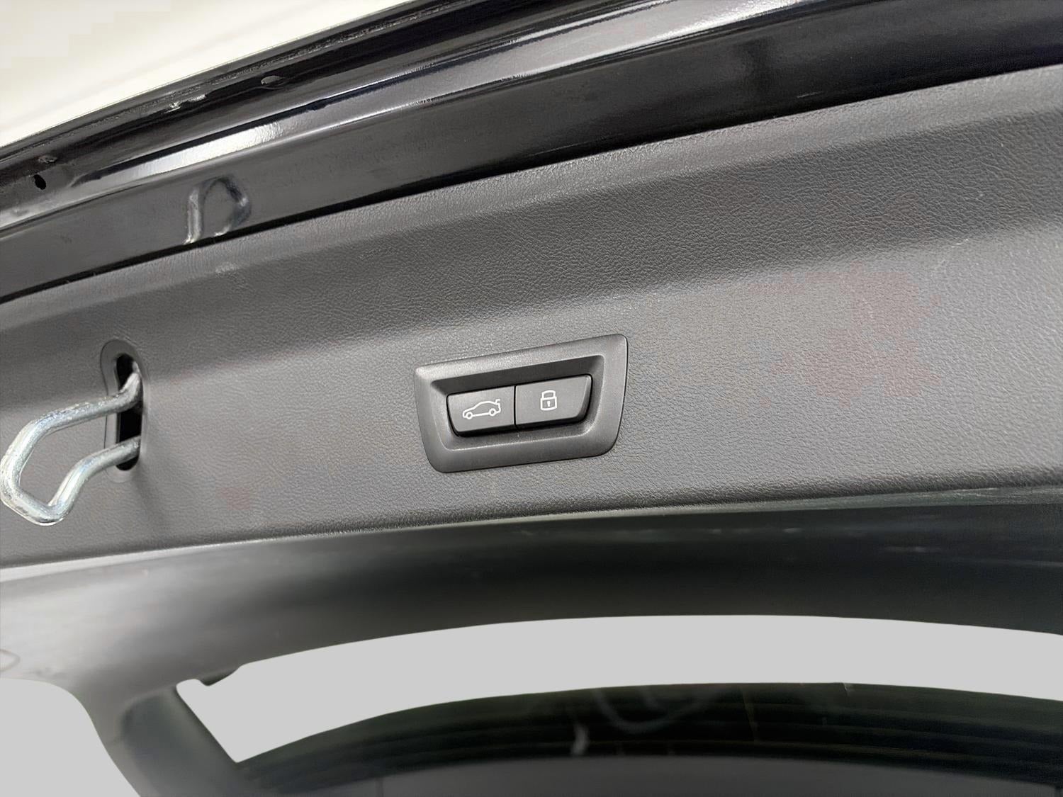 Billede af BMW iX3  Charged M-Sport