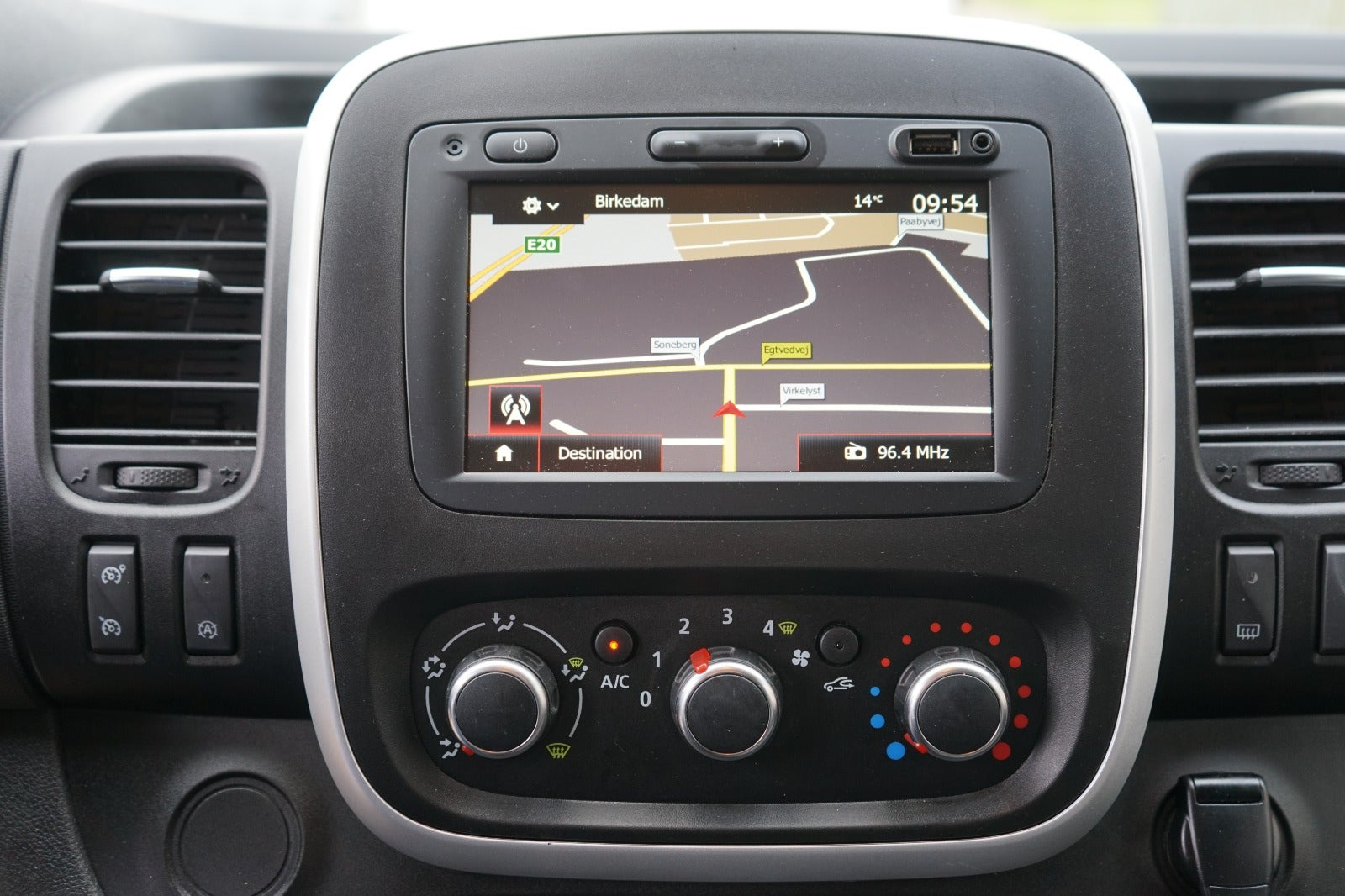 Billede af Renault Trafic T29 2,0 dCi 120 L2H1