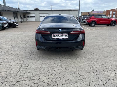 BMW i5 eDrive40 Fully Charged