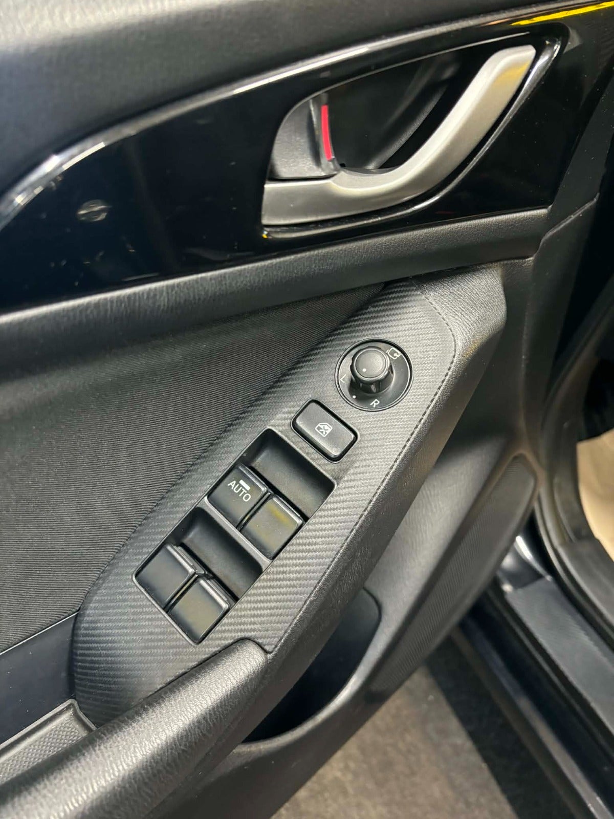 Billede af Mazda 3 1,5 SkyActiv-G 100 Vision