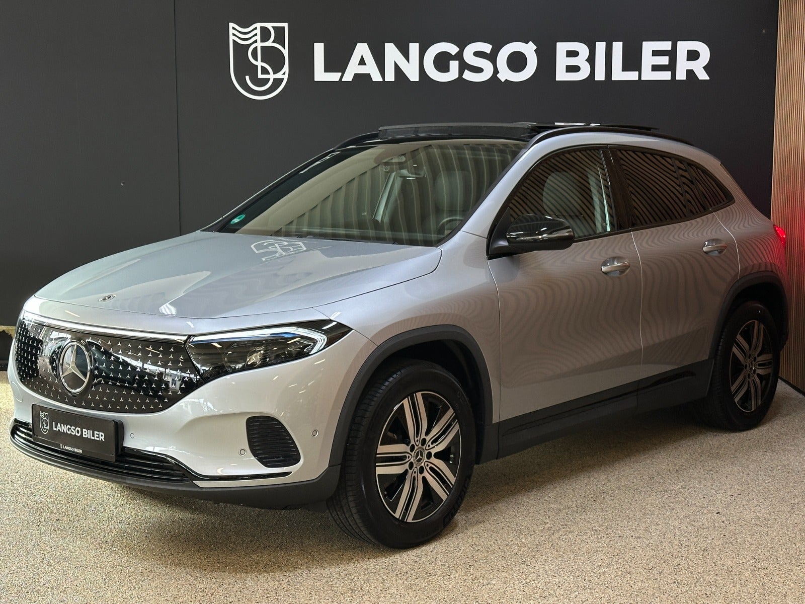 Billede af Mercedes EQA300  4Matic