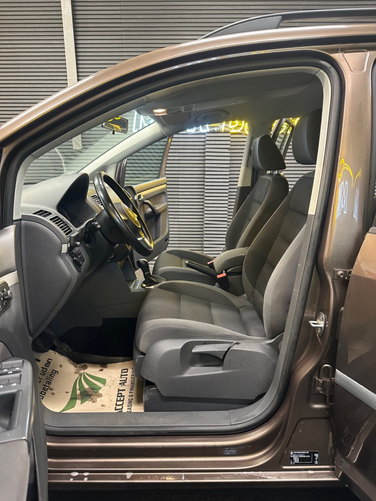 Billede af VW Touran 1,6 TDi 105 Trendline DSG 7prs
