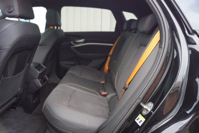 Audi e-tron Black Edition S-line quattro