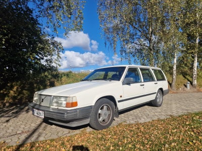 Volvo 940 2,3 GL stc. Benzin modelår 1994 km 309000 Hvid træk ABS airbag centrallås servostyring, 7 