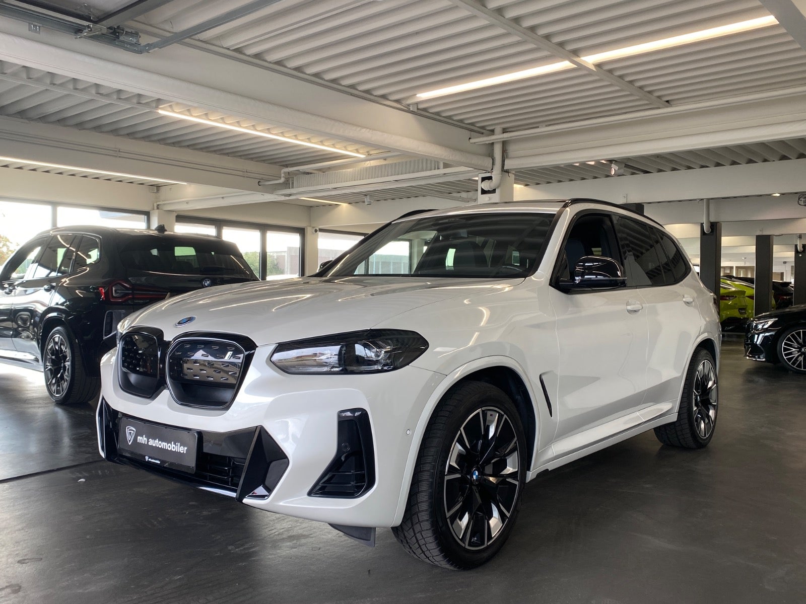 Billede af BMW iX3  Charged Plus M-Sport