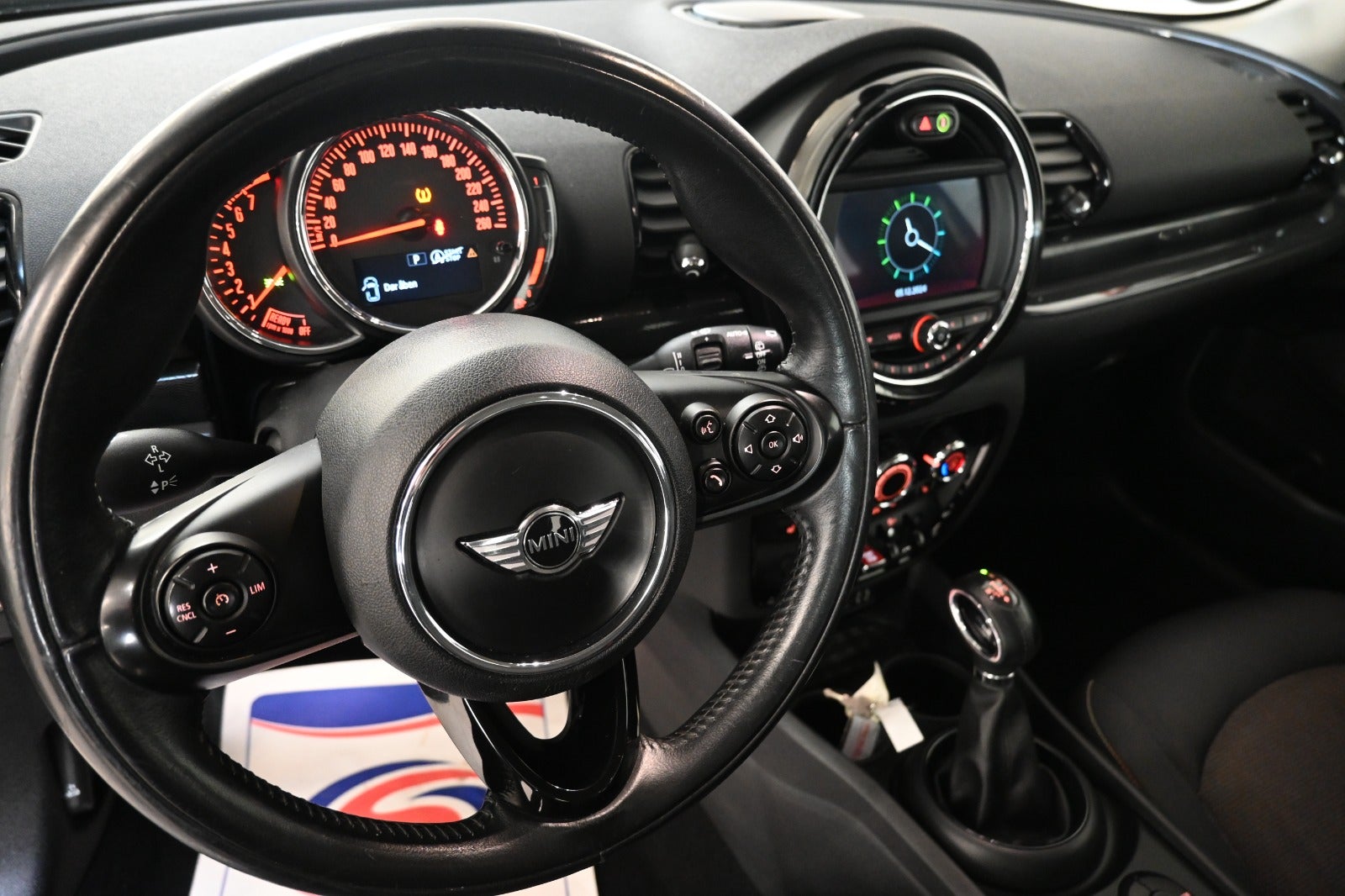 MINI Clubman Cooper Essential Edition aut.