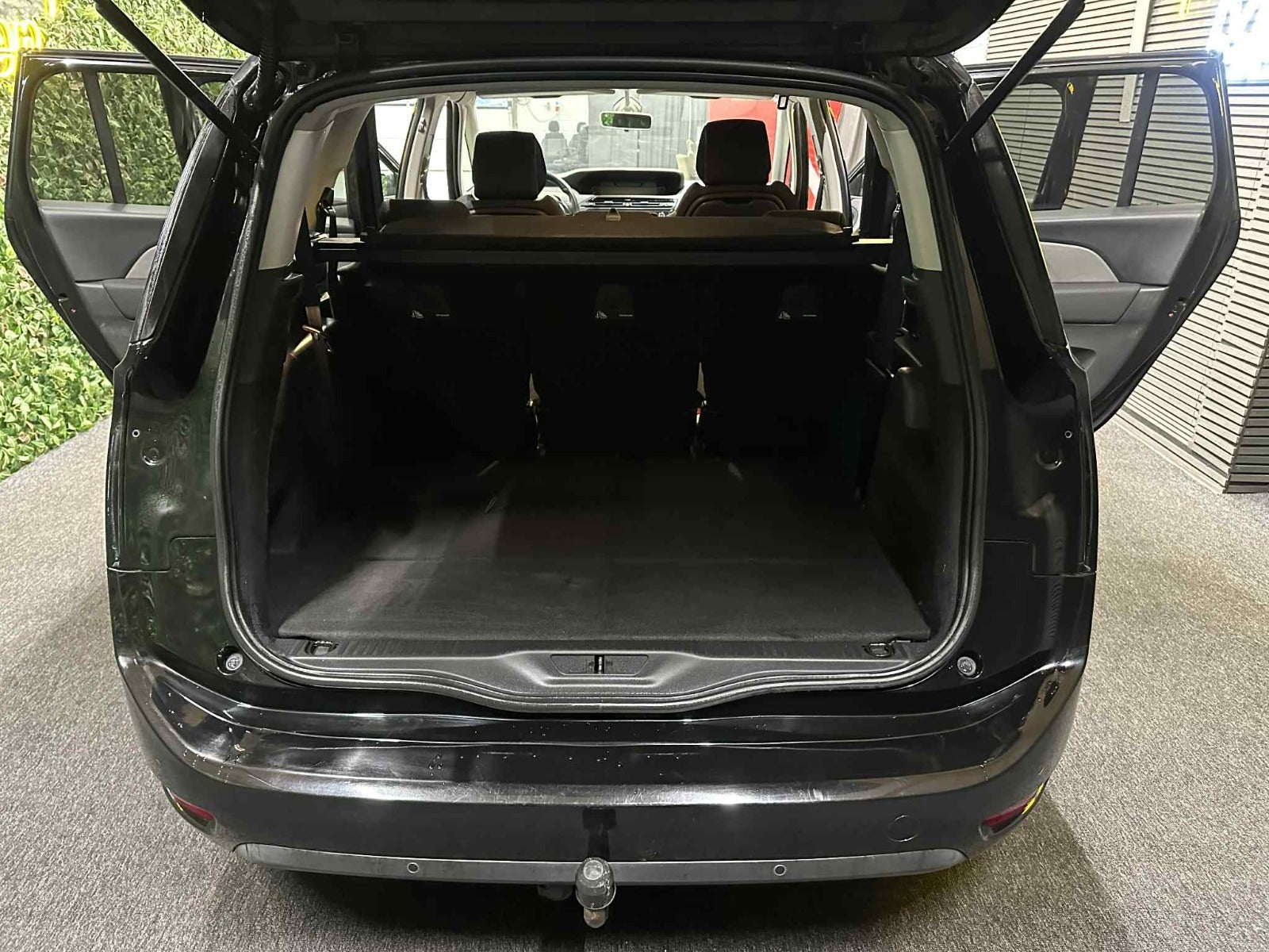 Billede af Citroën Grand C4 SpaceTourer 1,5 BlueHDi 130 Iconic 7prs