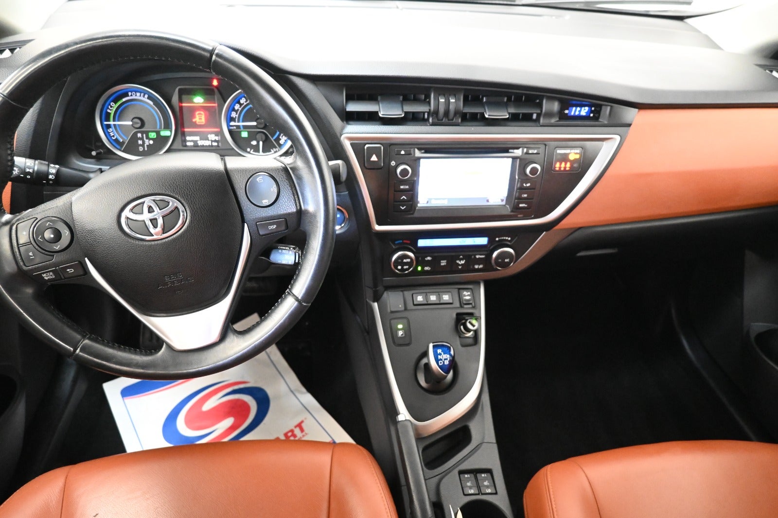 Toyota Auris Hybrid H2+ Touring Sports CVT