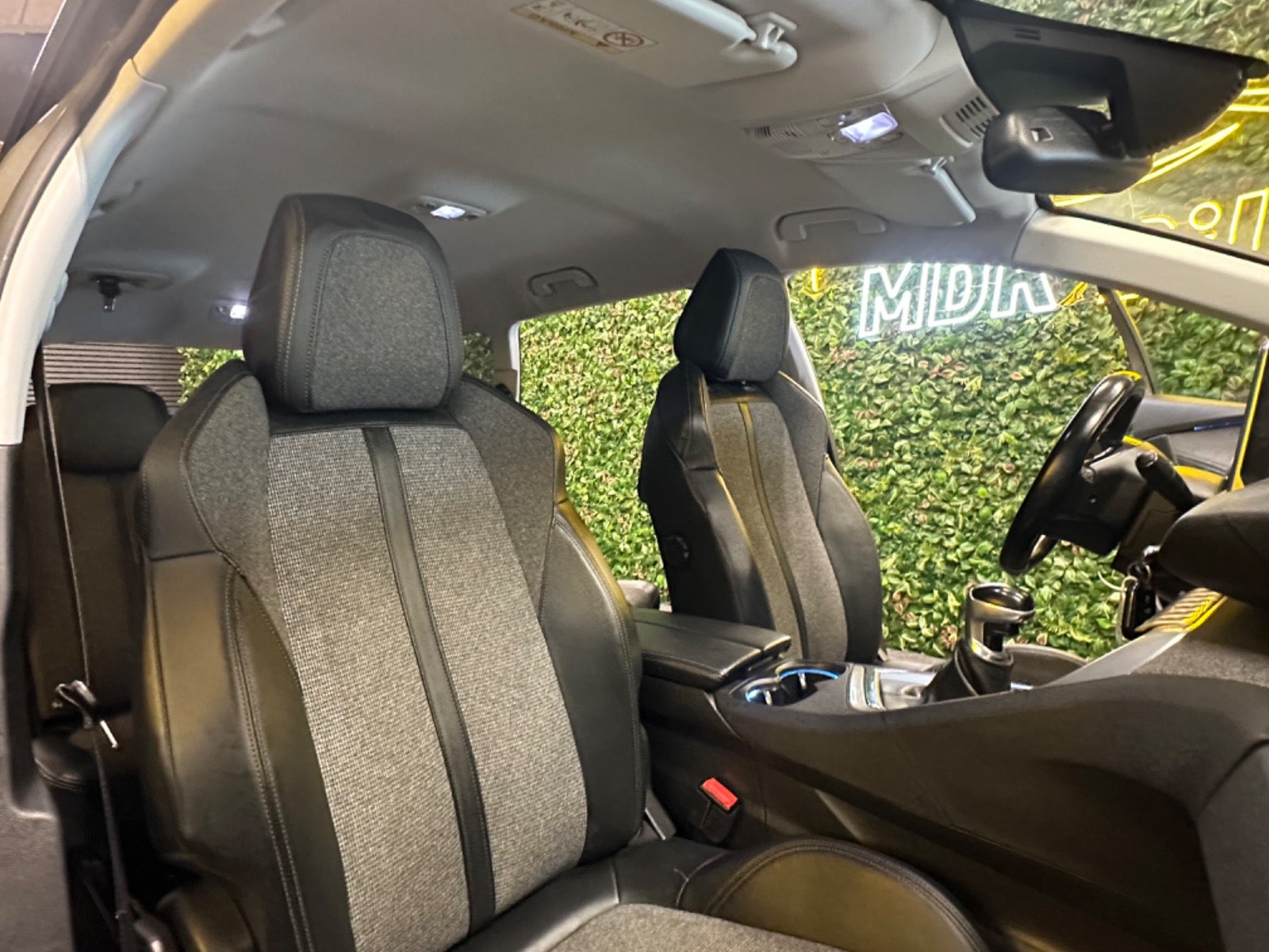 Billede af Peugeot 5008 1,5 BlueHDi 130 Allure 7prs