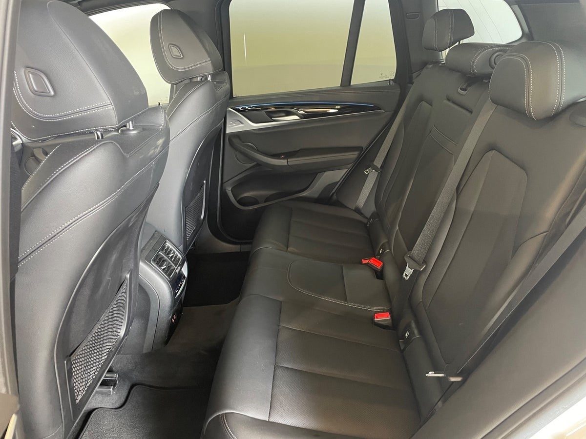 BMW iX3 Charged M-Sport