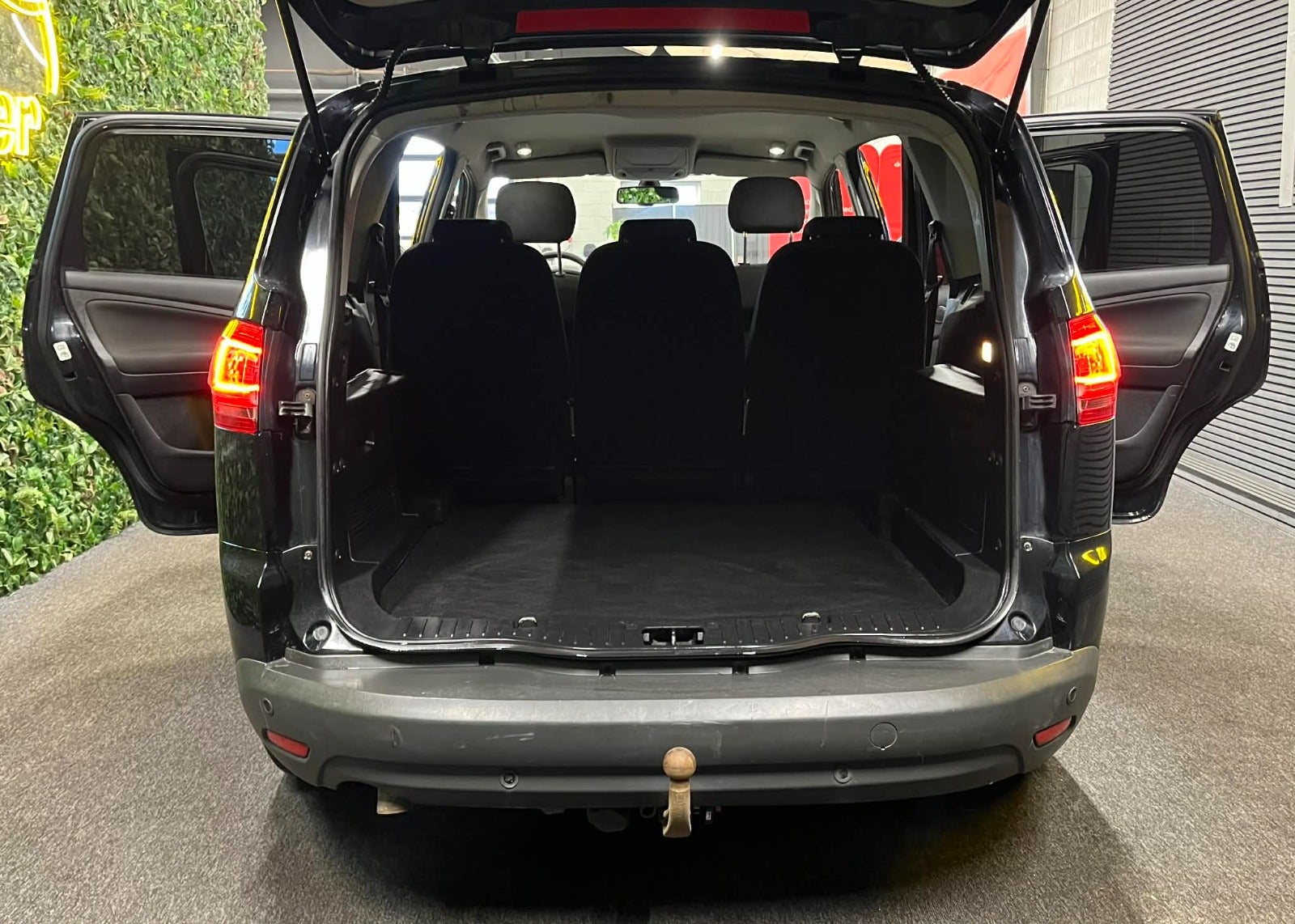 Billede af Ford S-MAX 2,0 TDCi 140 Titanium