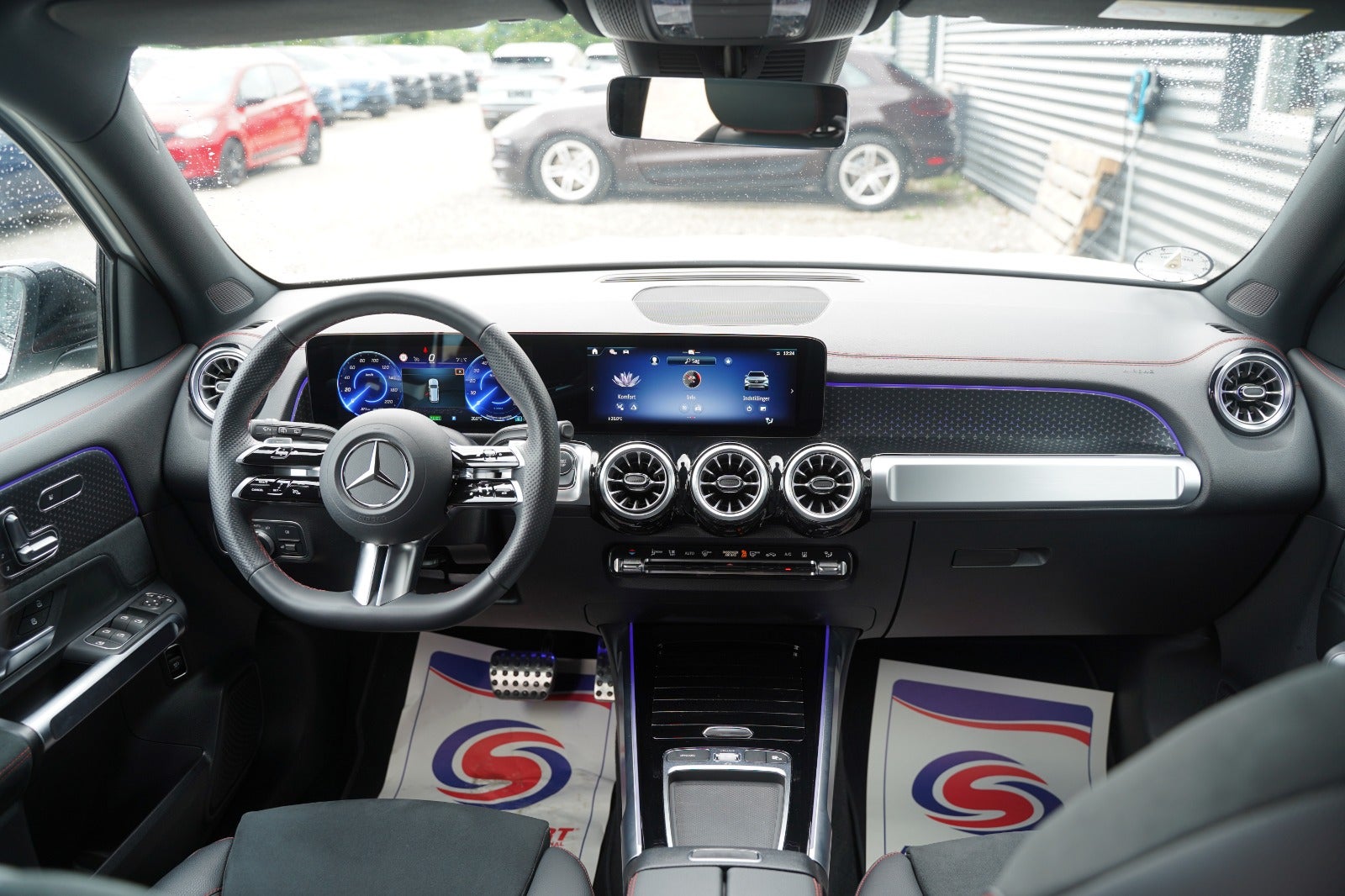 Billede af Mercedes EQB300  AMG Line 4Matic