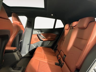 BMW iX2 xDrive30 Supercharged