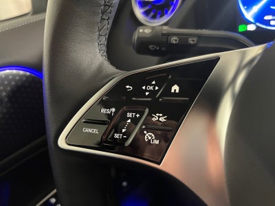 Mercedes EQA300 Progressive 4Matic Van