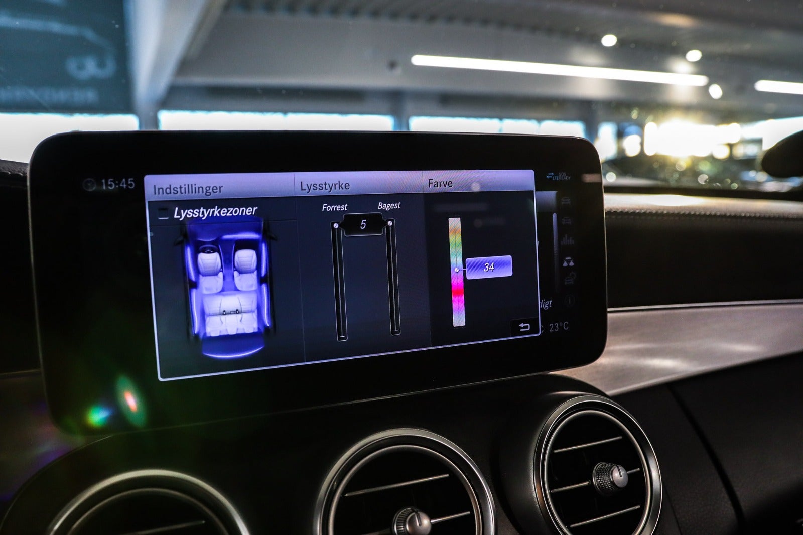 Billede af Mercedes C220 d 2,0 AMG Line Night Edition stc. aut.