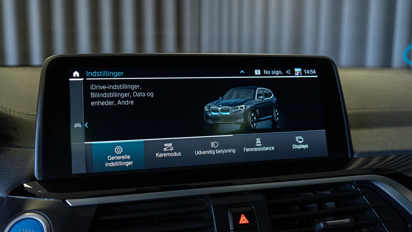 Billede af BMW iX3  Charged