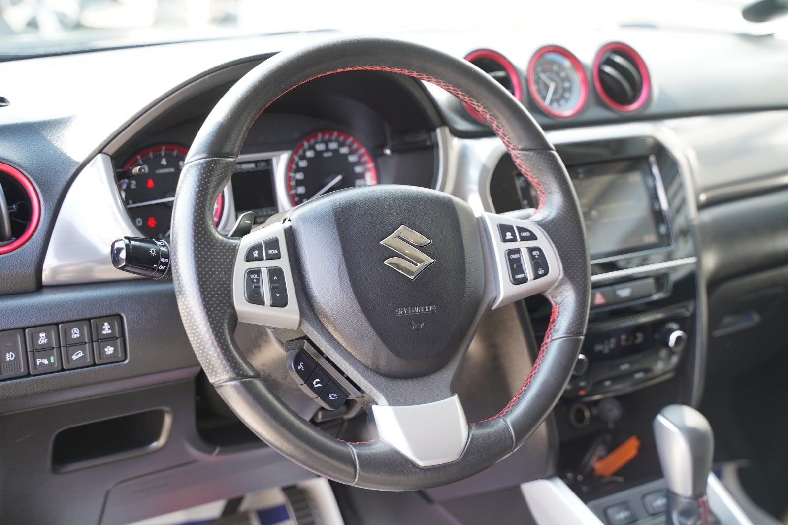 Billede af Suzuki Vitara 1,4 Boosterjet S aut. AllGrip