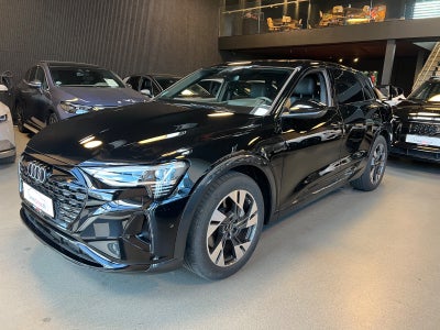 Audi Q8 e-tron 55 S-line Black Edition quattro 5d