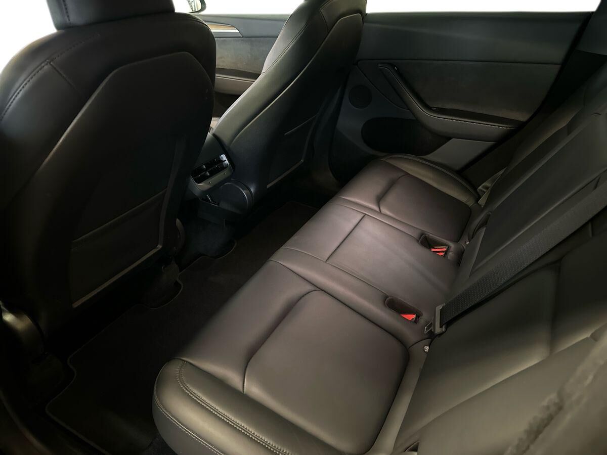 Tesla Model Y Performance AWD billede 12