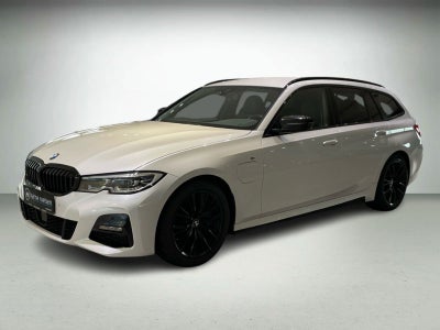 BMW 330e Touring M-Sport aut.