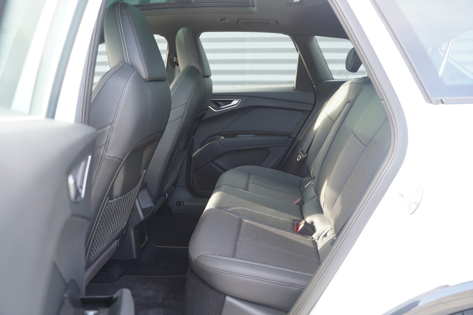 Billede af Audi Q4 e-tron 40 S-line