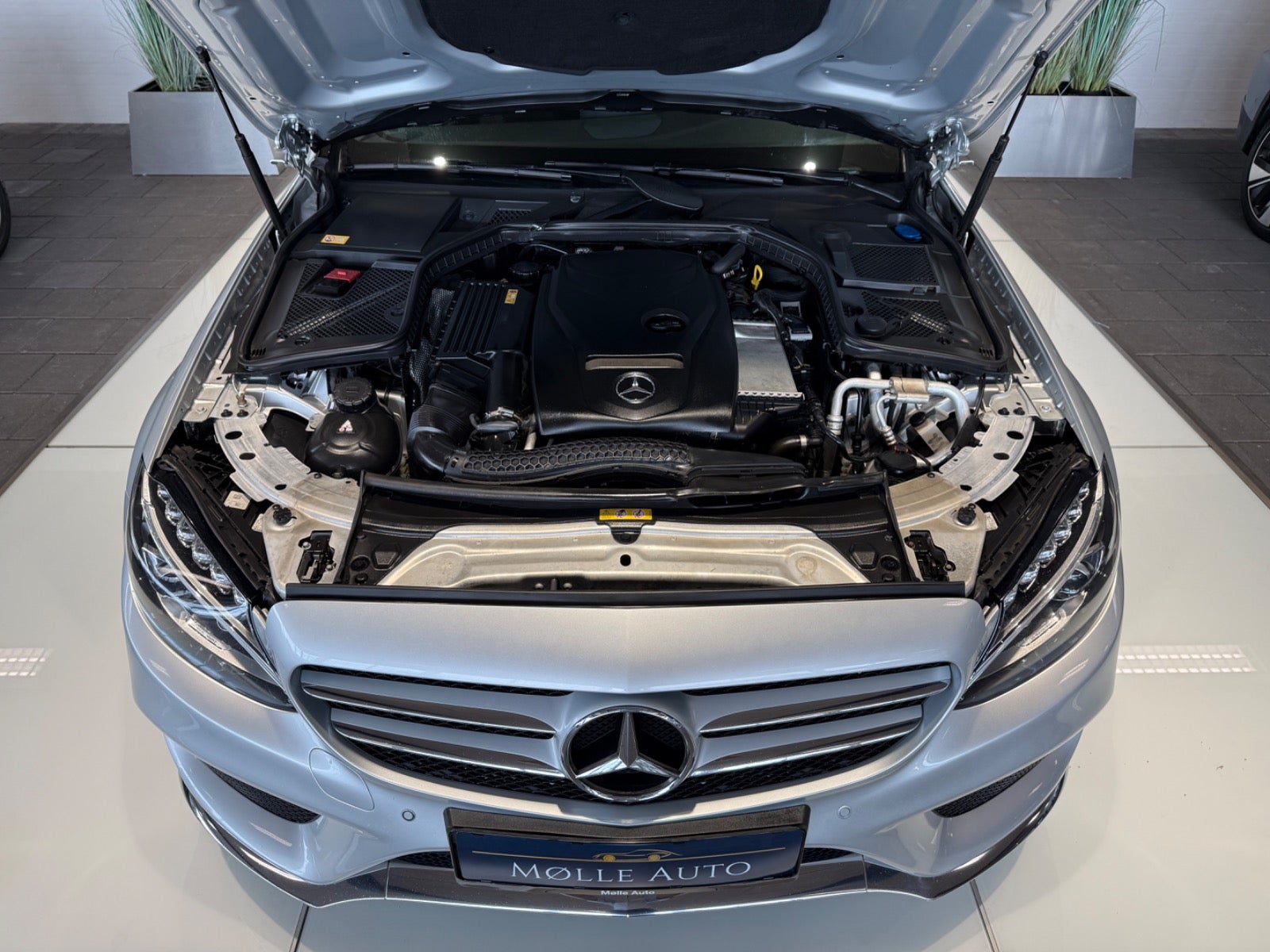 Billede af Mercedes C200 2,0 AMG Line aut.