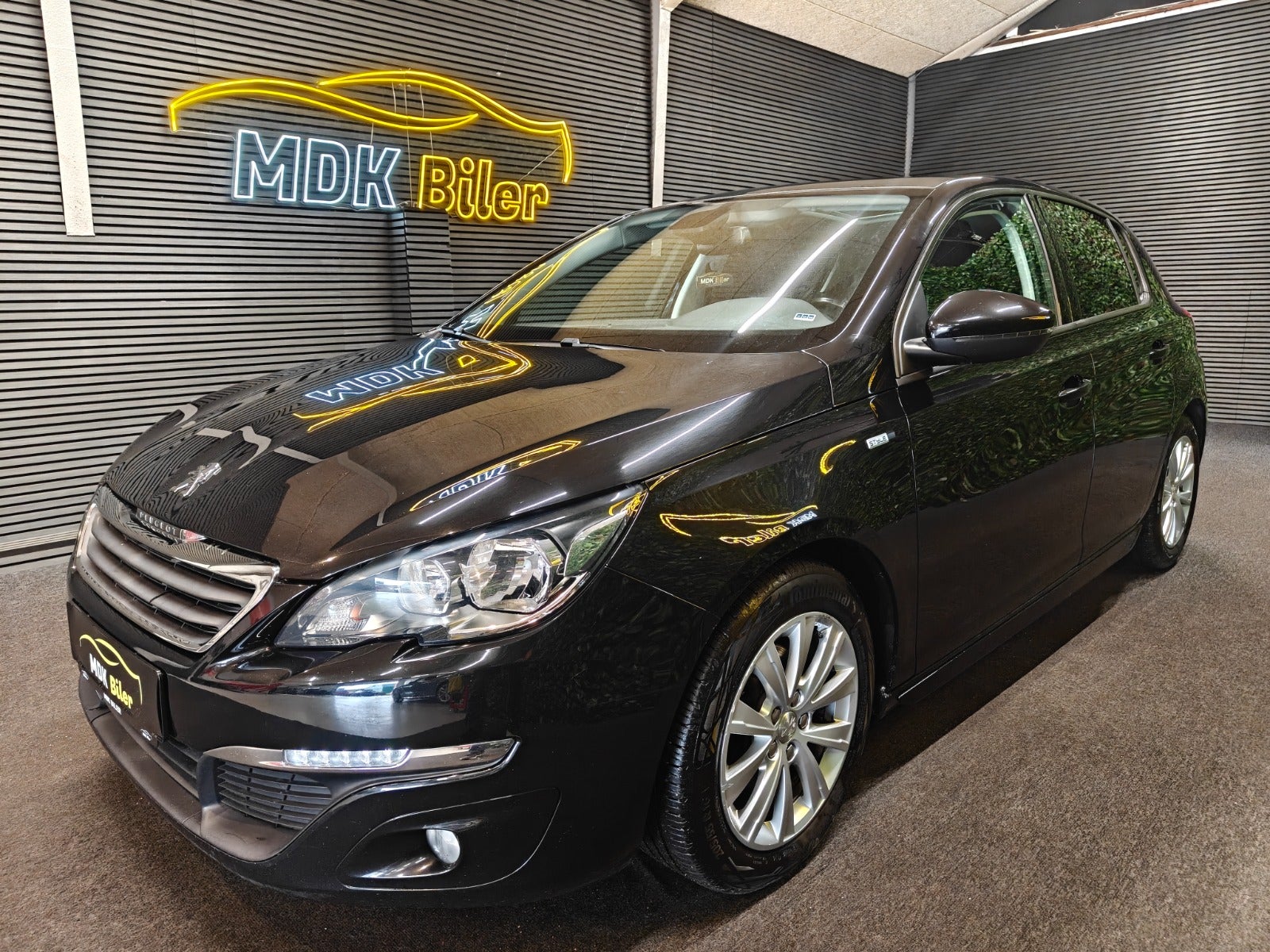 Billede af Peugeot 308 1,6 BlueHDi 120 Allure Sky