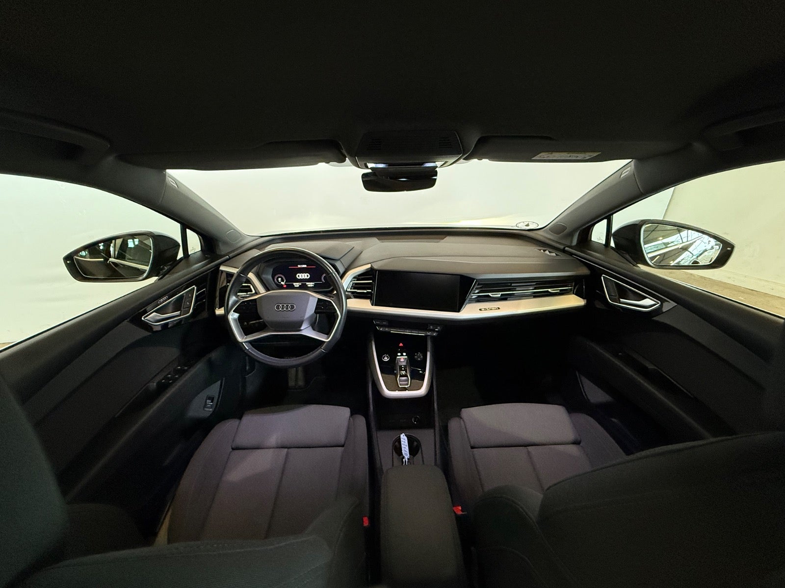 Audi Q4 e-tron Advanced