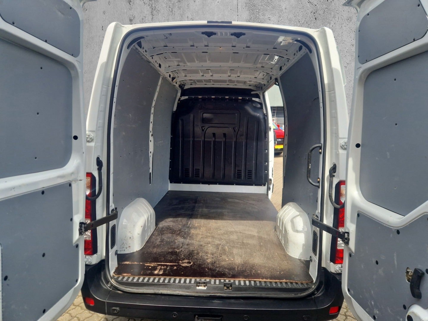 Billede af Renault Master IV T33 2,3 dCi 135 L2H2 Kassevogn