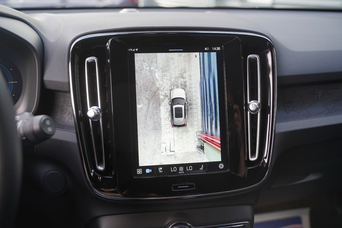 Billede af Volvo EX40  Twin Performance Plus